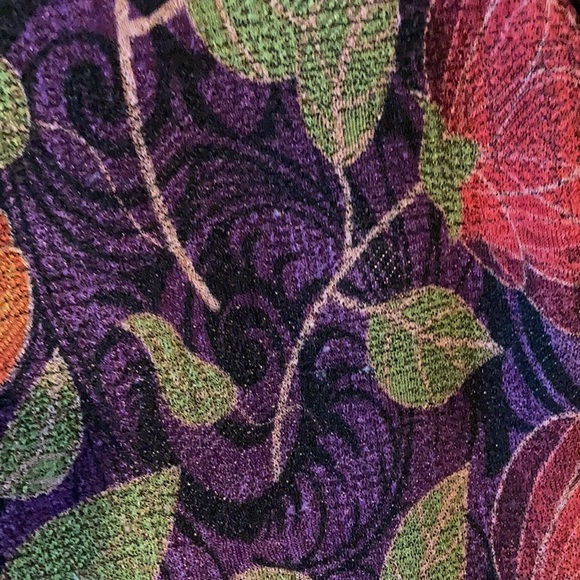 LulaRoe XS Nicole - Picture 3 of 3